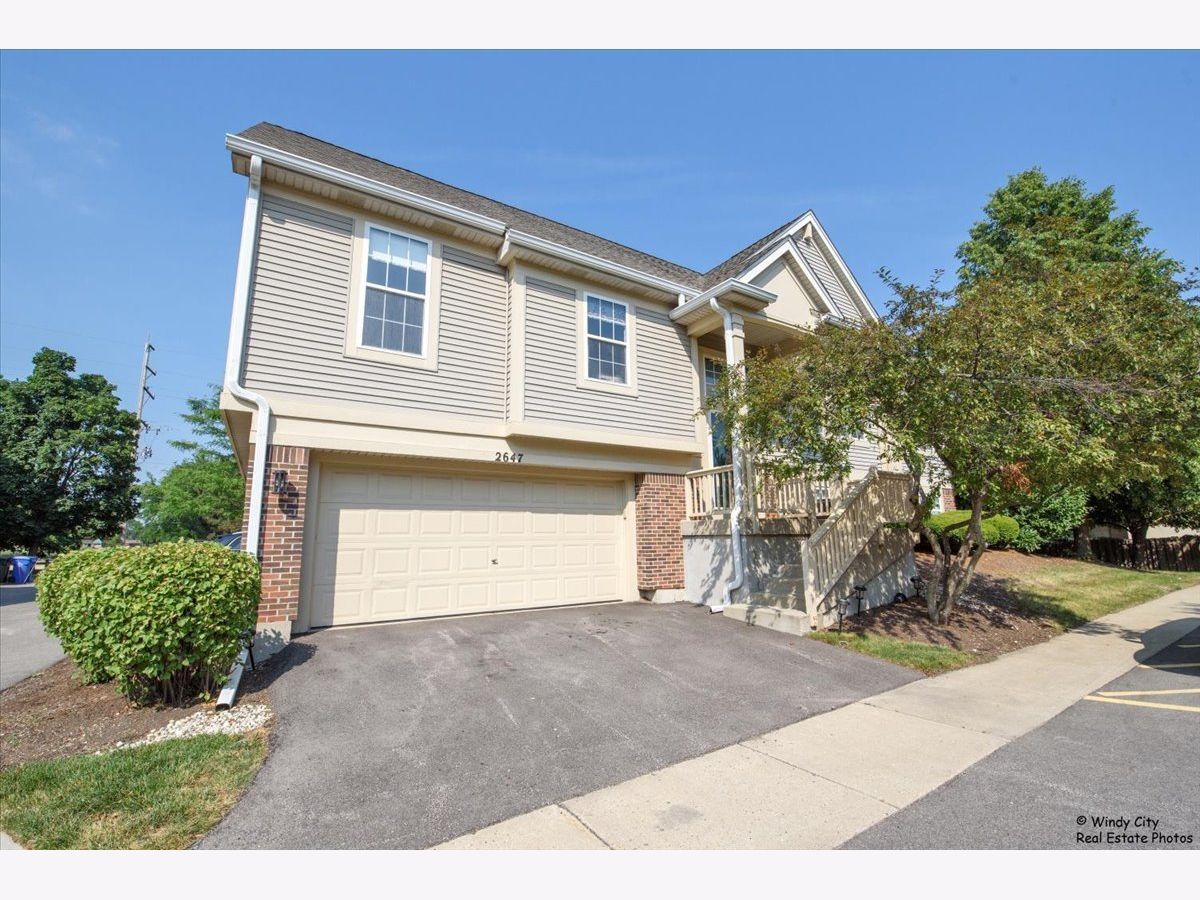 Townhomes & Homes Sold Greenwood Place Arlington Heights Illinois, 2647 Greenwood