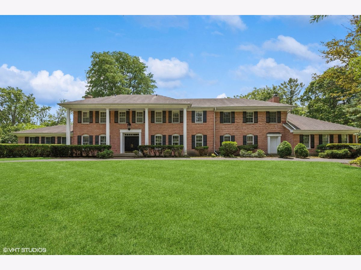  Sold Lake Forest Illinois, 717 Kennington