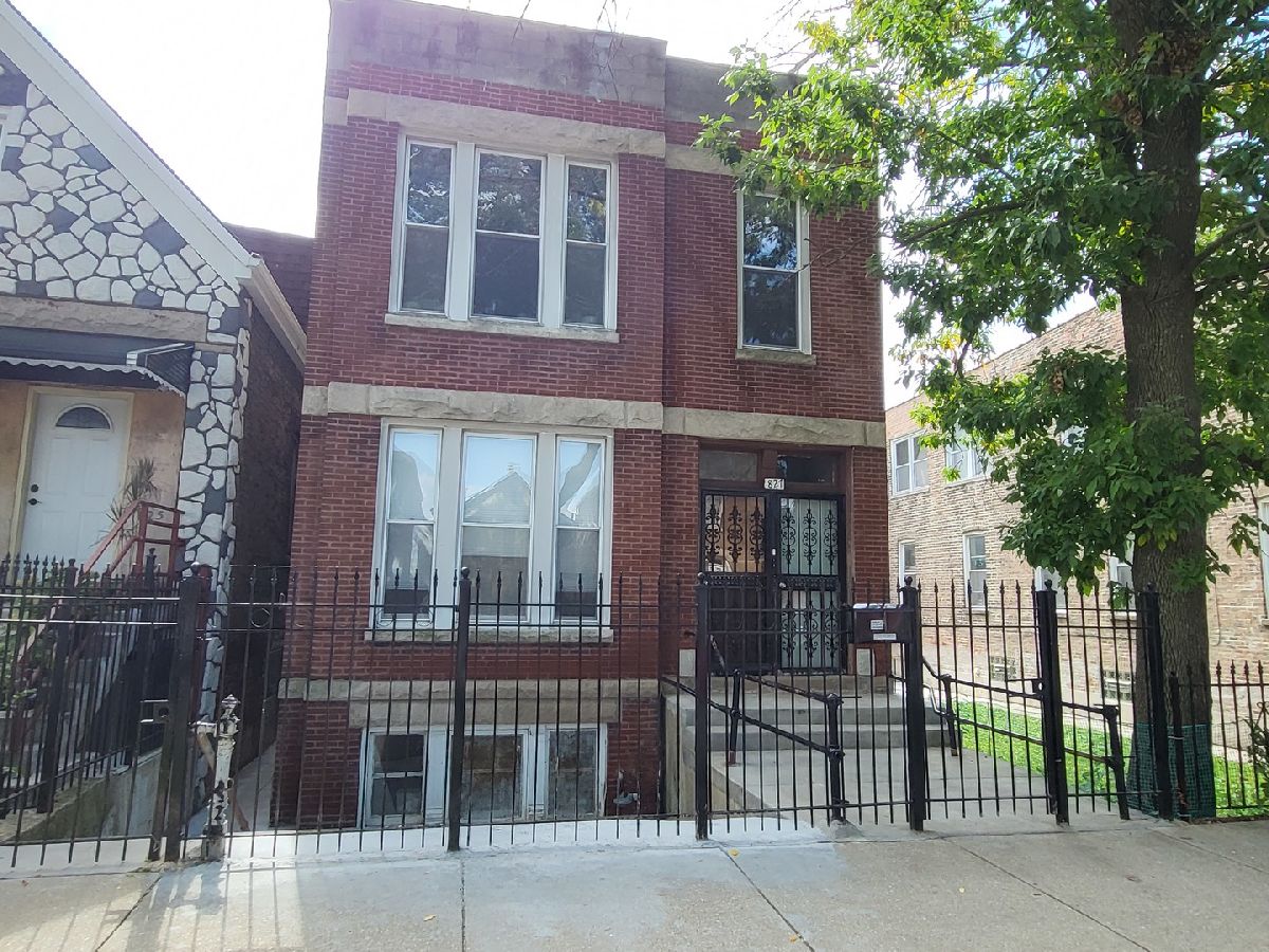  Rented Chicago Illinois, 827 33rd
