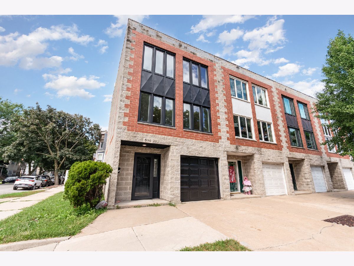 Homes & Condos & Townhomes For Sale Canaryville Chicago Illinois, 558 45th Street