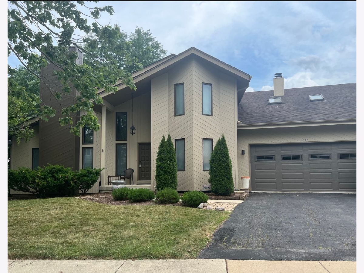 Homes & Condos & Townhomes Sold Cress Creek Naperville Illinois, 1096 Onwentsia