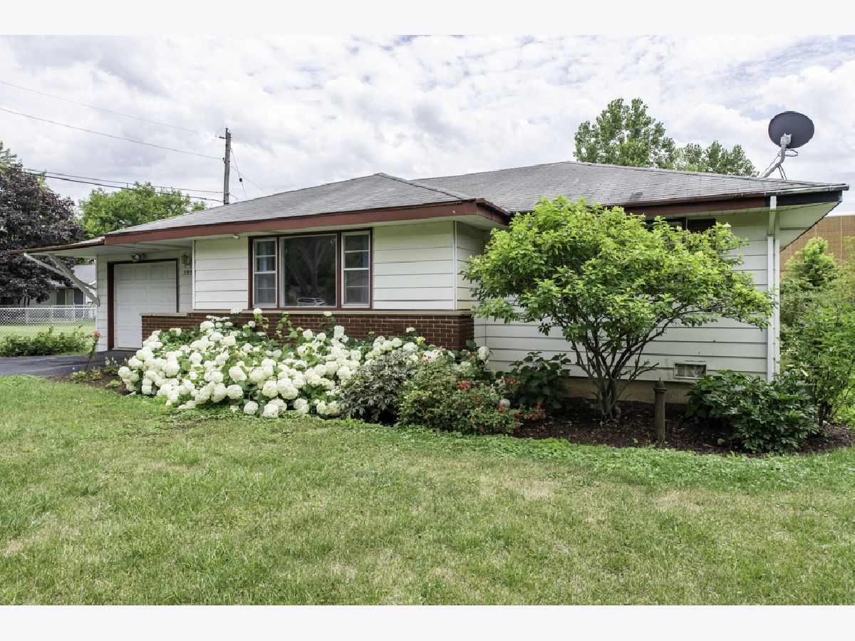 Homes For Sale Venetian Village Lake Villa Illinois, 22271 Terry Drive