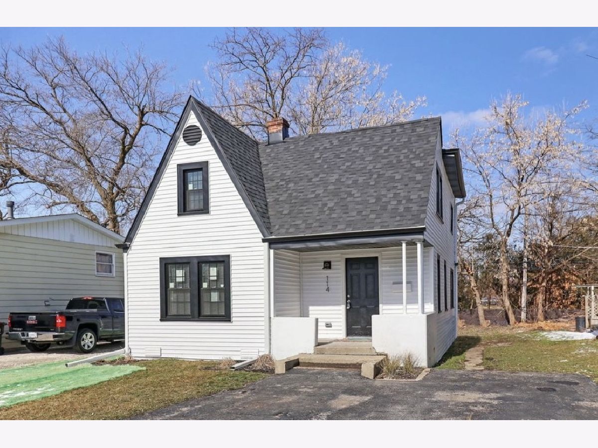  For Rent Round Lake Beach Illinois, 114 Beachview