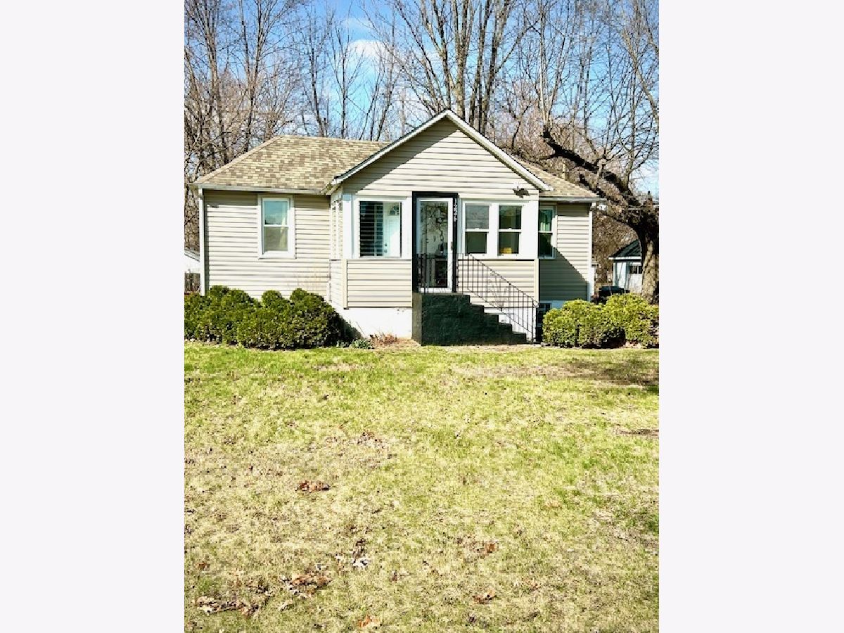  Sold East Hazel Crest Illinois, 1226 175th