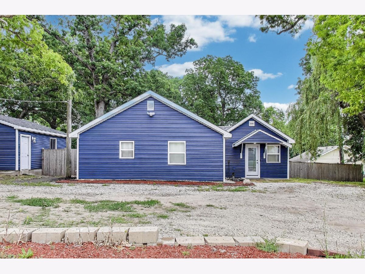 Homes For Sale Woodcrest Antioch Illinois, 43173 Lake Avenue