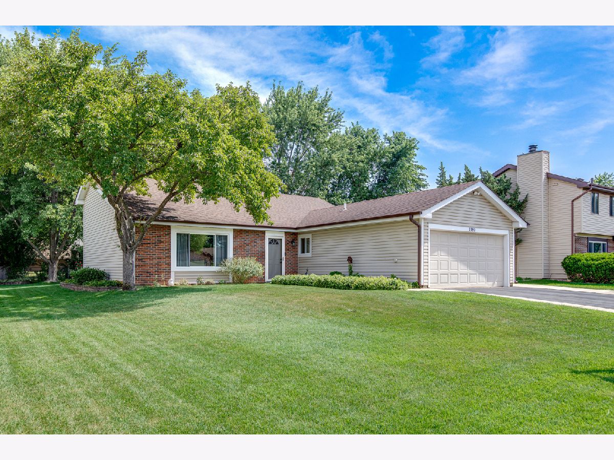  Sold Hanover Park Illinois, 1380 Windjammer