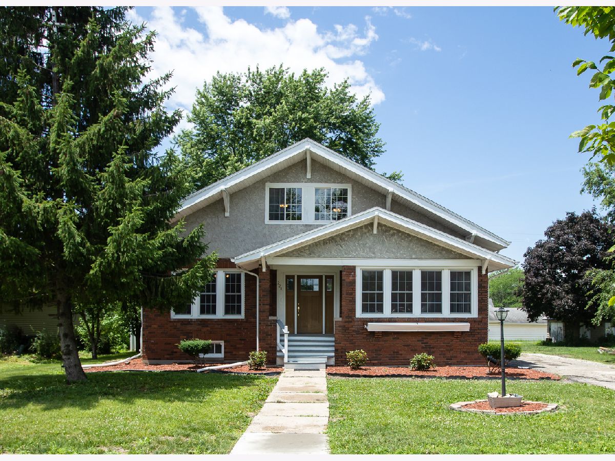  For Sale Gilman Illinois, 224 Maple Street