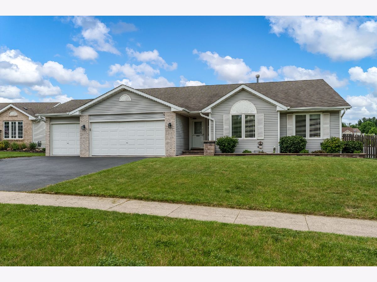 Sold Poplar Grove Illinois, 282 Oak
