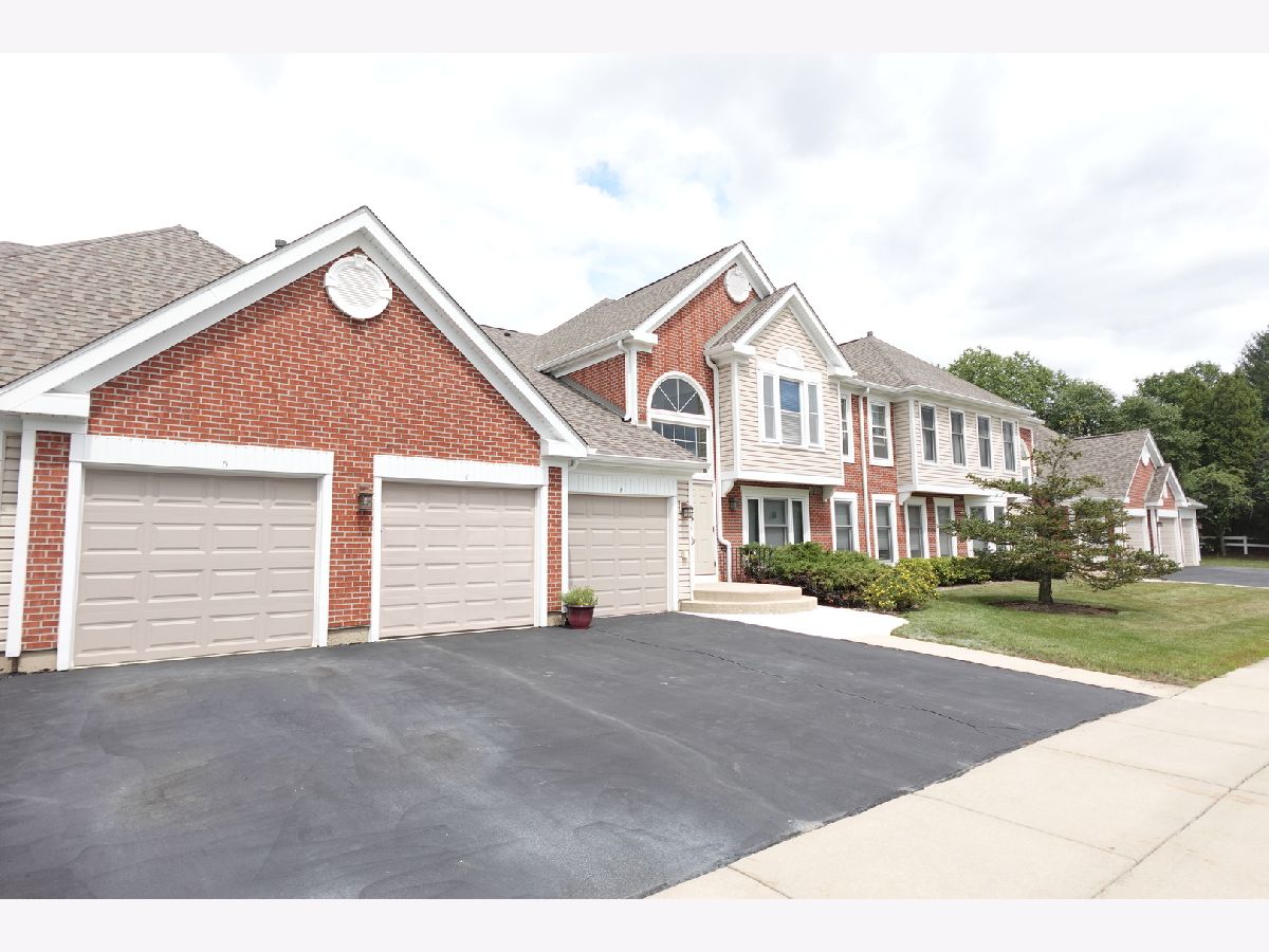  Rented Elk Grove Village Illinois, 231 University