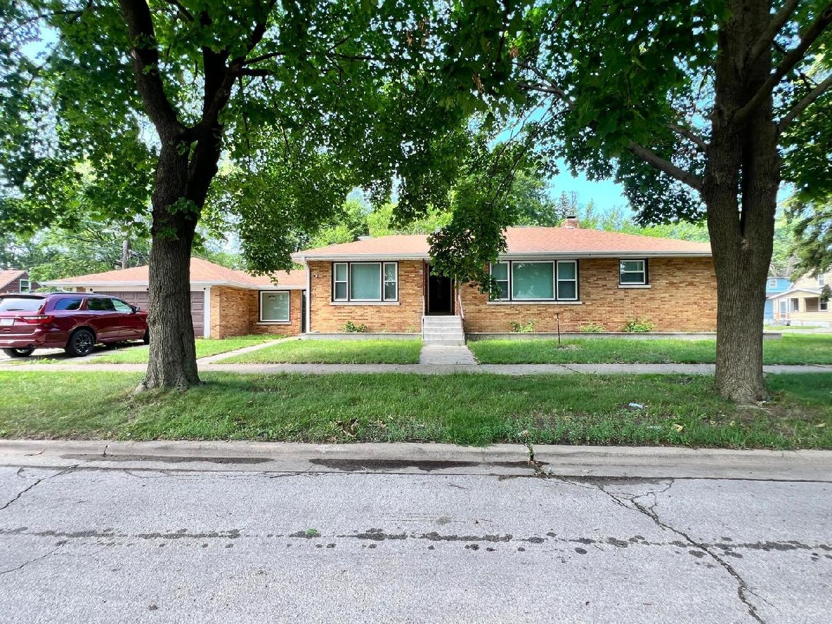  Rented Riverdale Illinois, 13848 Atlantic