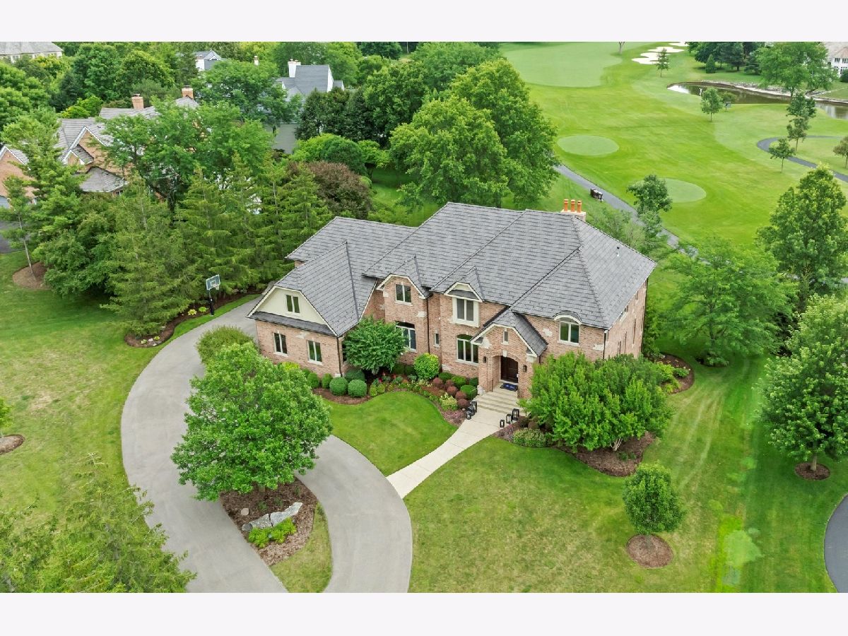  For Sale North Barrington Illinois, 33 Aburdour Court