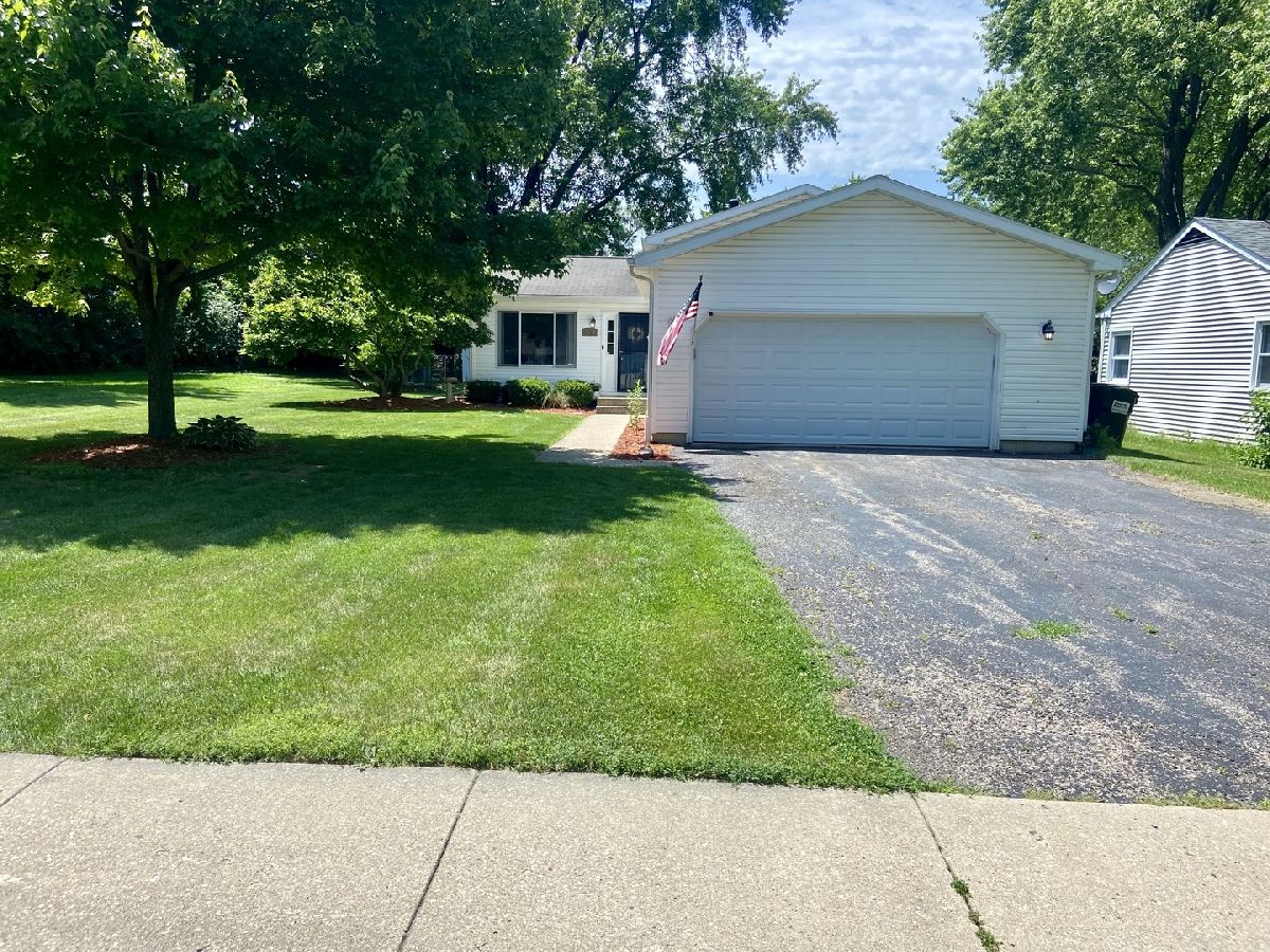 Homes Sold Lakeland Park Mchenry Illinois, 1615 Meadow