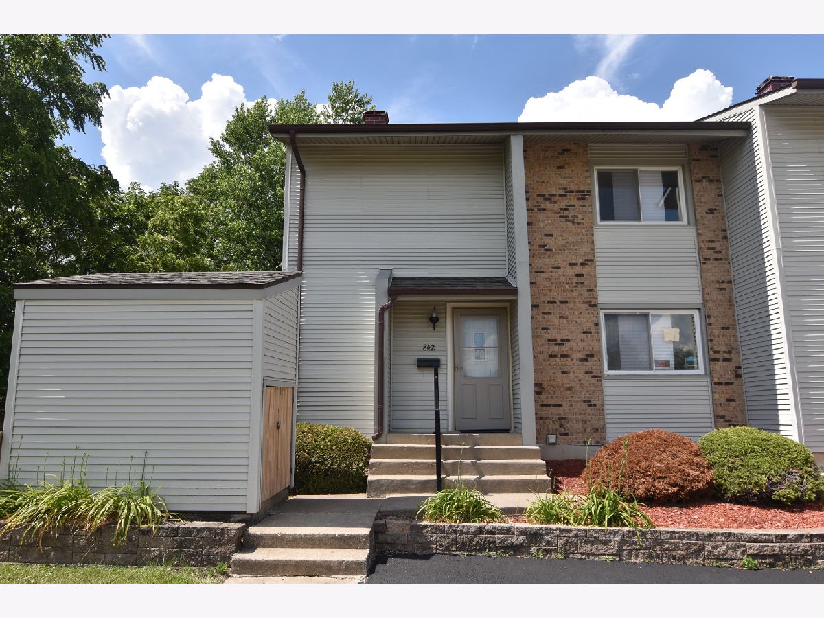  Sold University Park Illinois, 842 Oakside