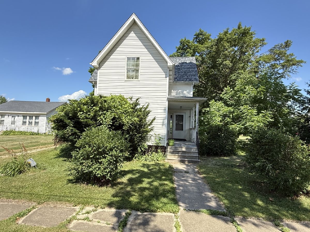 Sold Kirkland Illinois, 32338 White
