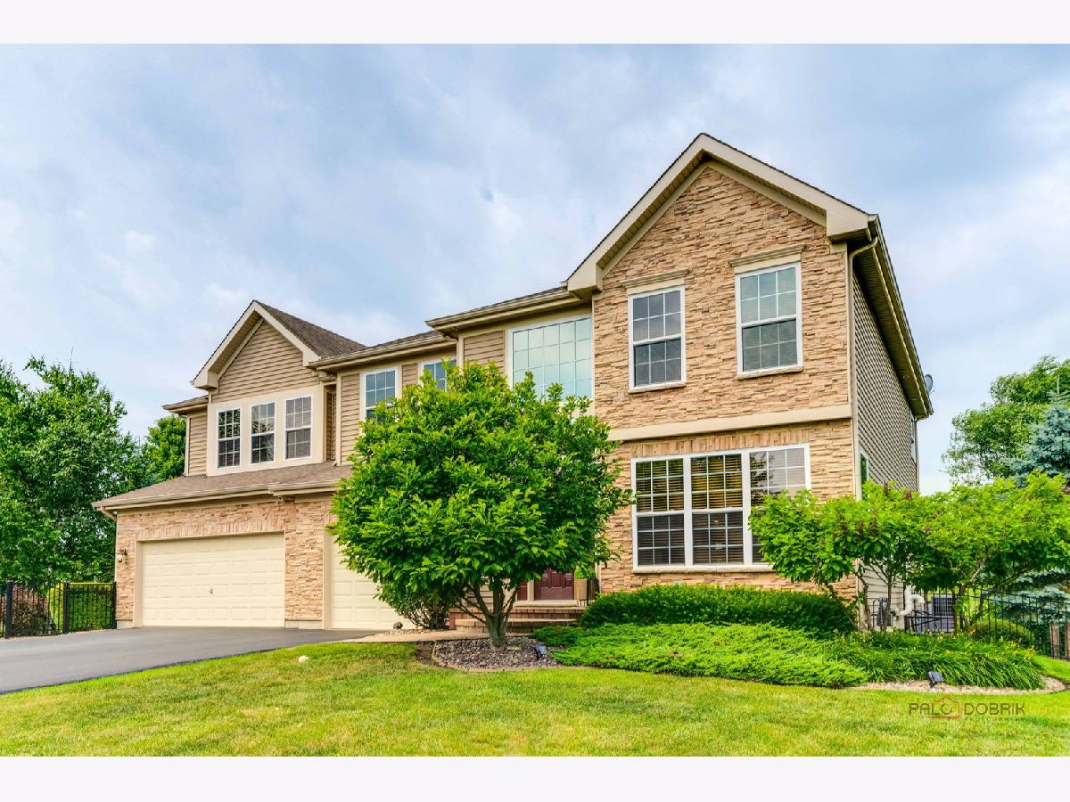  Sold Lake Villa Illinois, 1174 Pine Tree