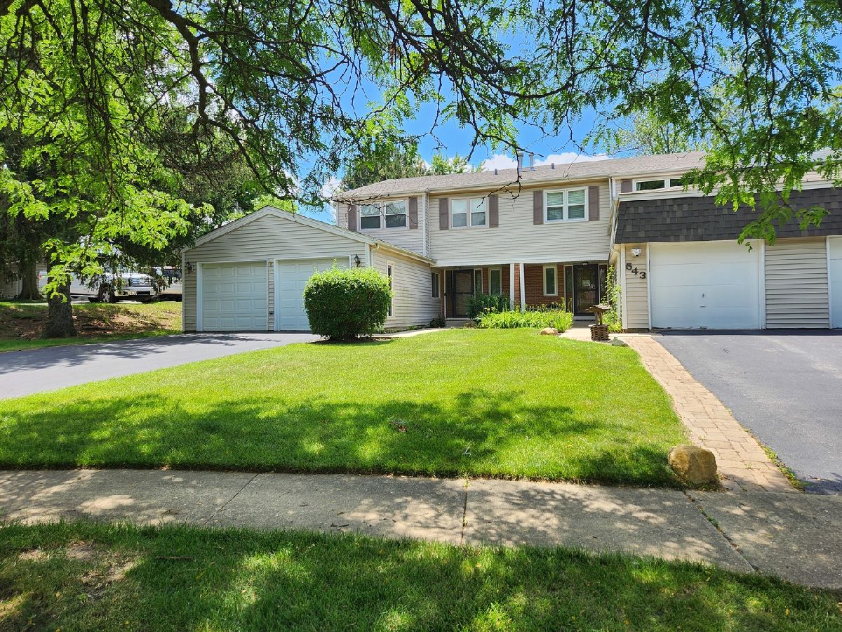 Townhomes Sold Winston Village Bolingbrook Illinois, 543 Norman