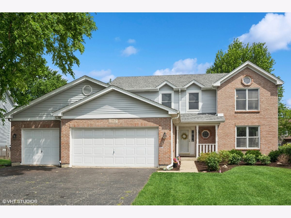 Homes & Condos & Townhomes Sold Windgate Naperville Illinois, 1167 Book