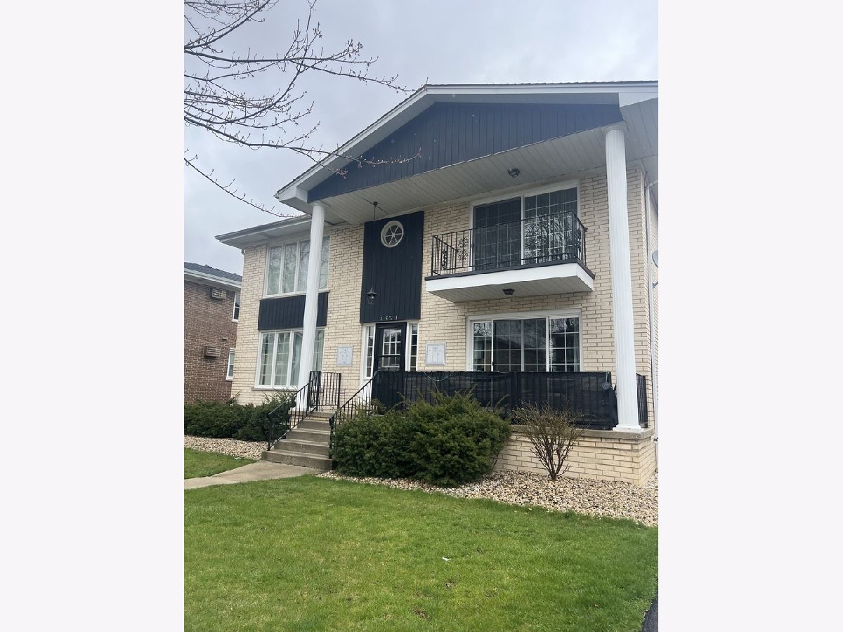  Rented Brookfield Illinois, 4521 Maple