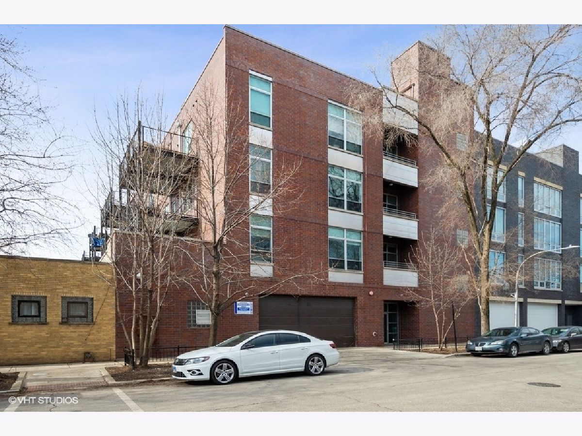  Rented Chicago Illinois, 2348 Lister
