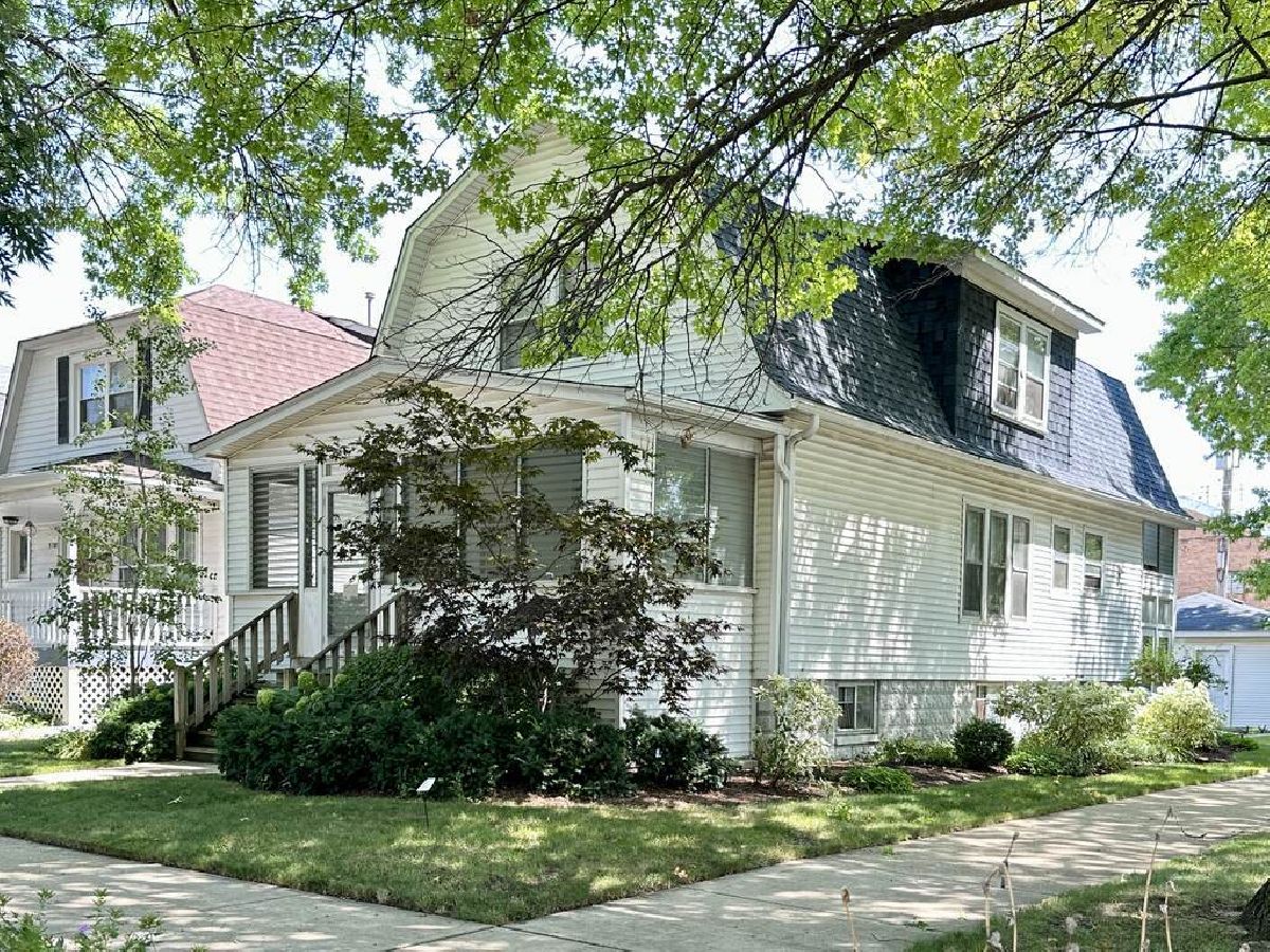 Rented Chicago Illinois, 5701 Keystone