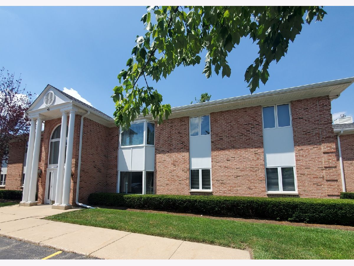  Rented Libertyville Illinois, 1503 Milwaukee