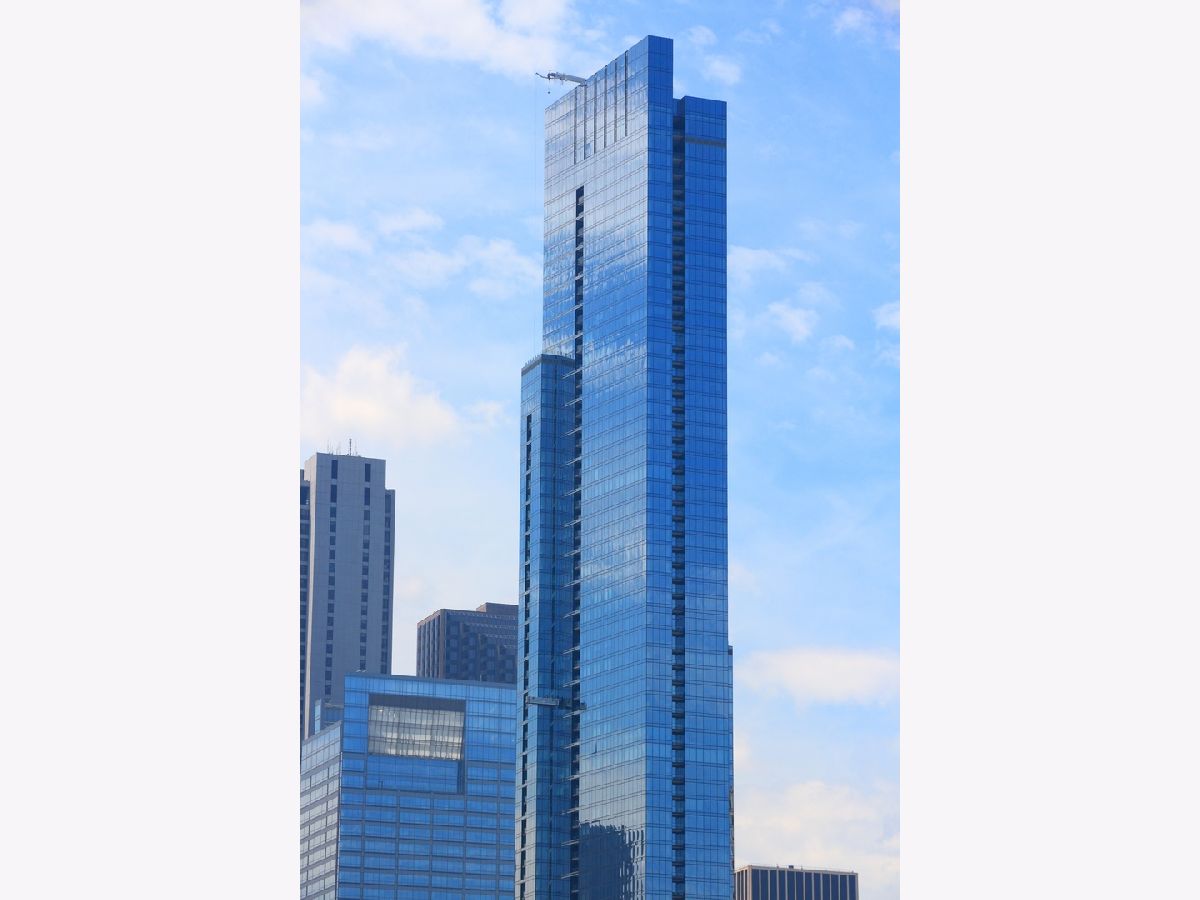  Rented Chicago Illinois, 60 Monroe