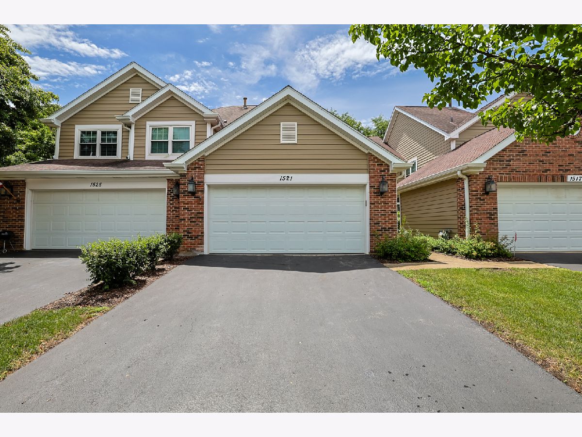 Townhomes Sold Autumn Ridge Schaumburg Illinois, 1521 Whitman