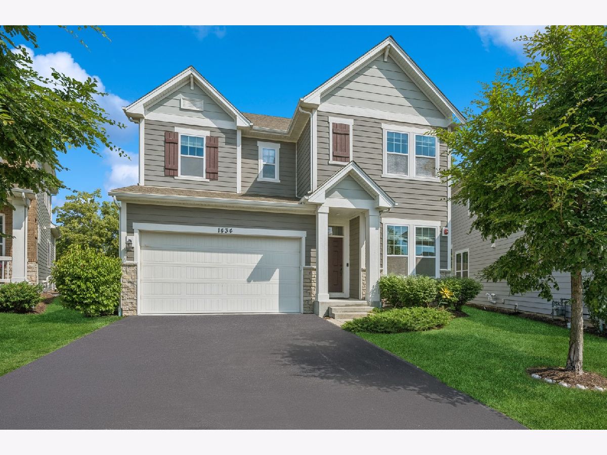  Rented Barrington Illinois, 1434 Somerset