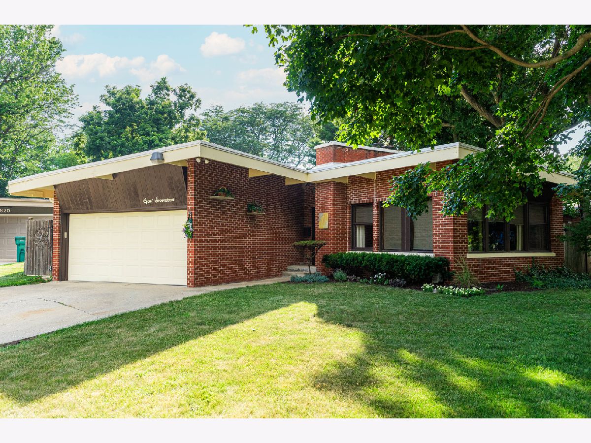  Sold Sycamore Illinois, 817 Meadow