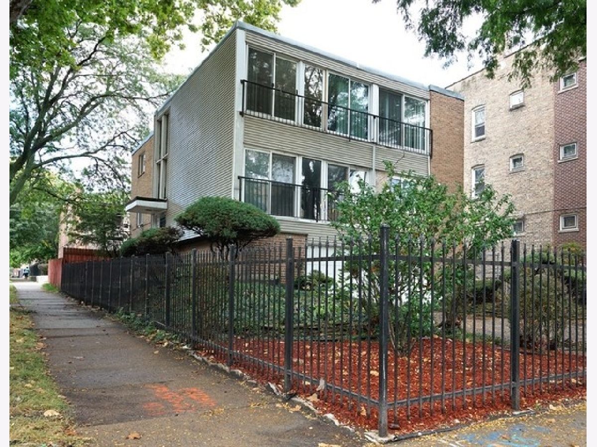 Rented Chicago Illinois, 654 80th
