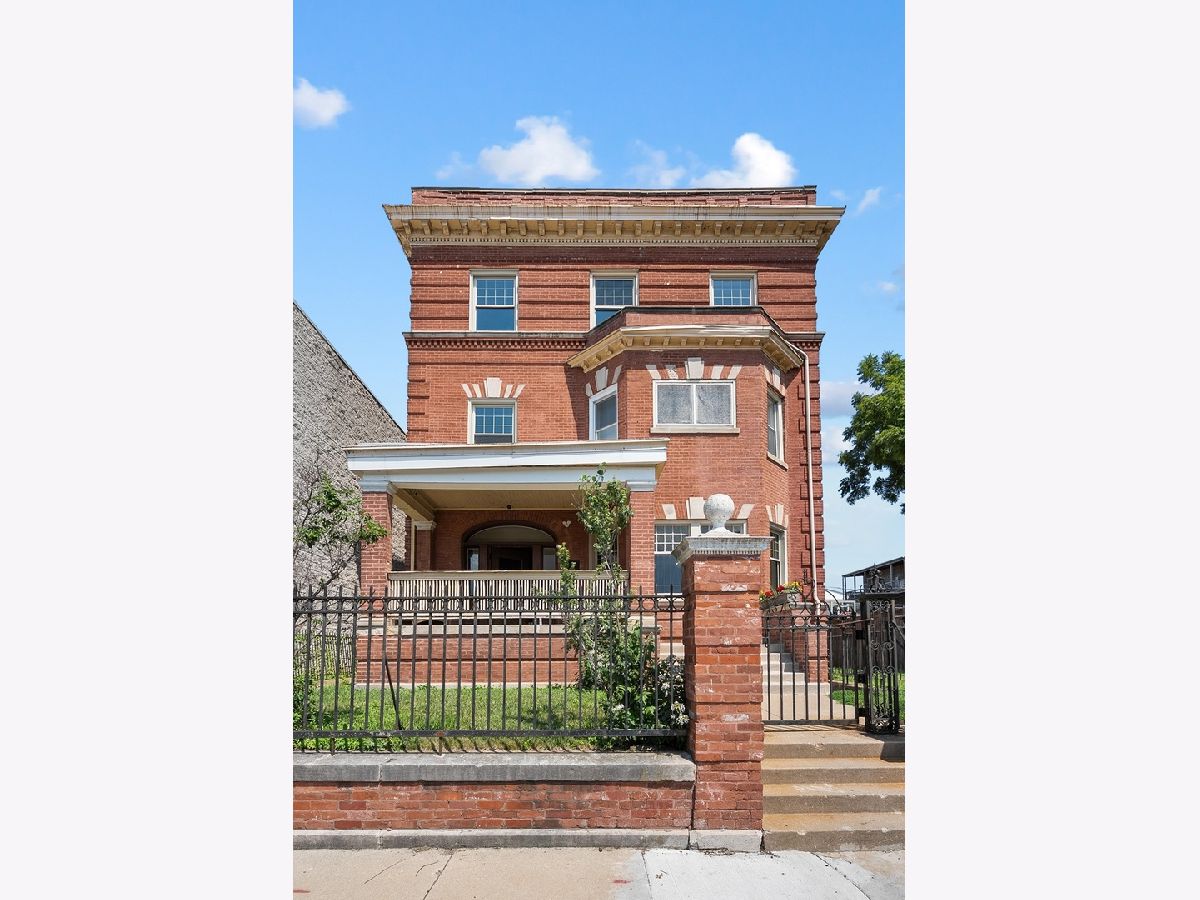 Rented Chicago Illinois, 4541 Forrestville