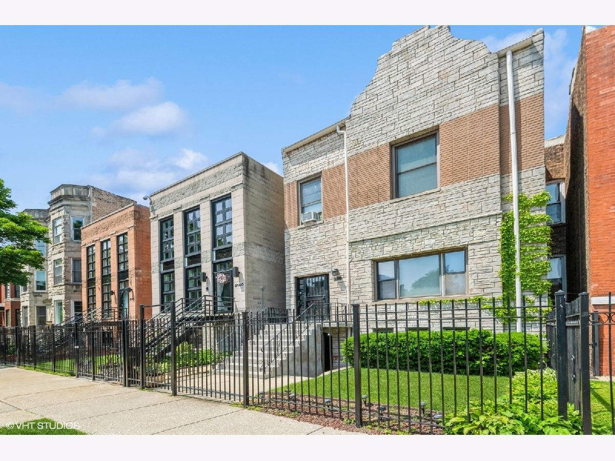  Rented Chicago Illinois, 3136 Prairie