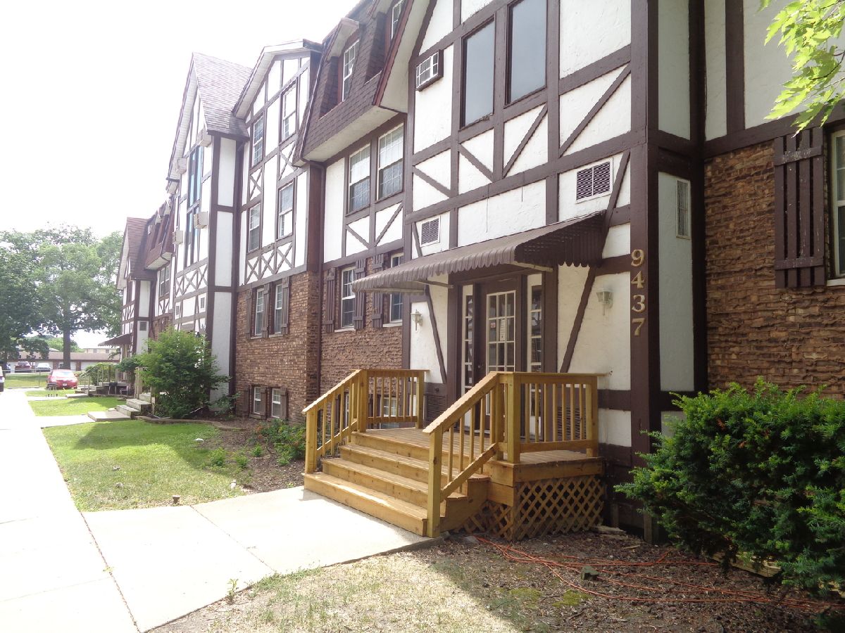  Rented Hickory Hills Illinois, 9433 86th