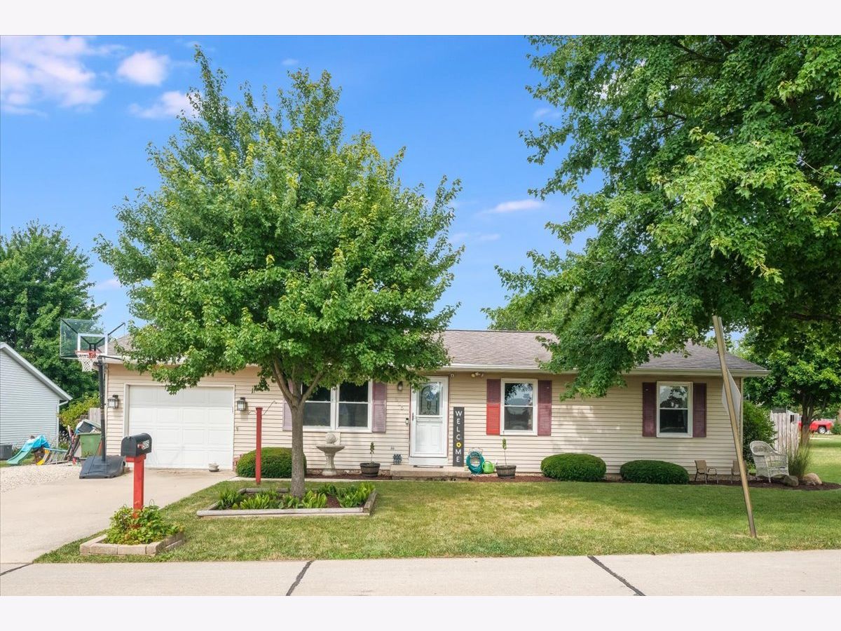  Sold Mahomet Illinois, 505 Tamula