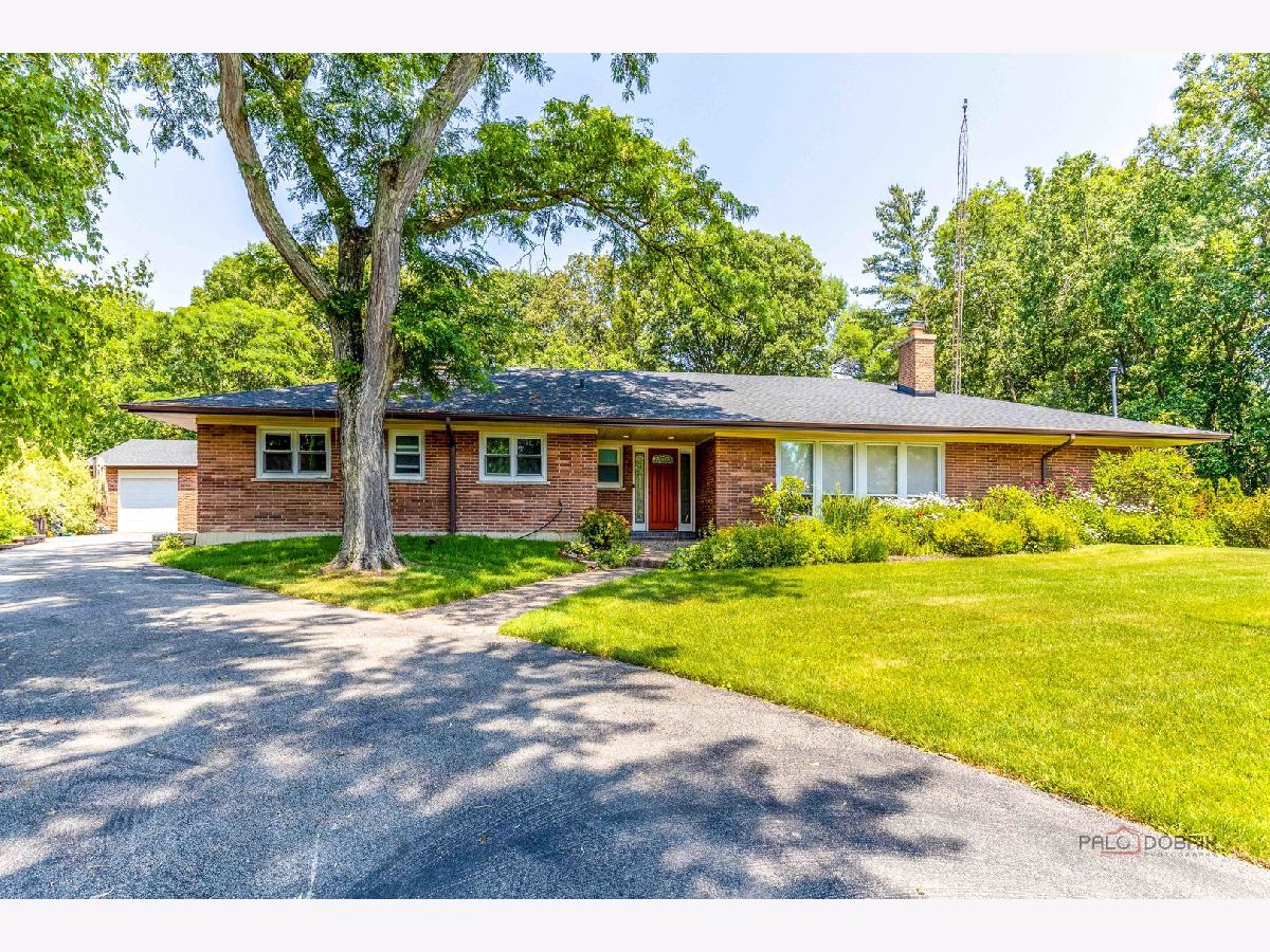  Sold Lincolnshire Illinois, 16 Yorkshire