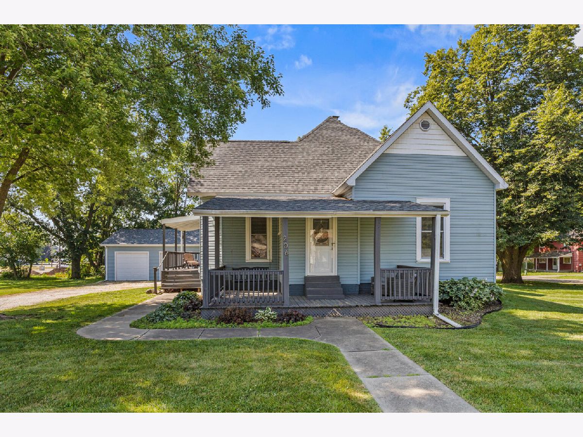  Sold Leroy Illinois, 206 North