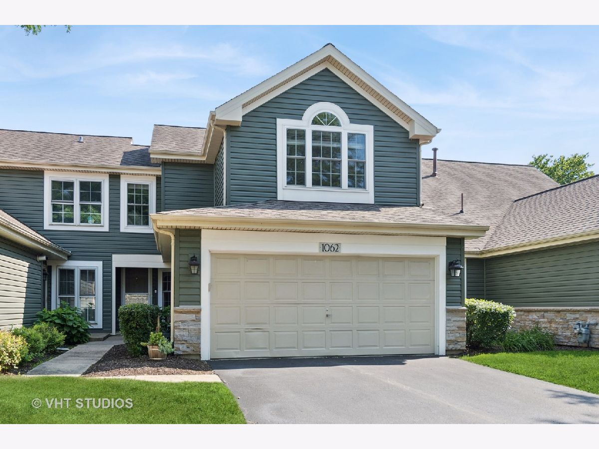  Sold Carol Stream Illinois, 1062 Ridgefield