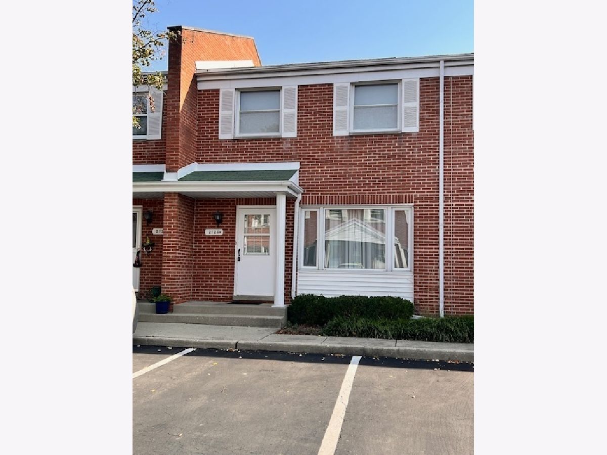  Rented Glenview Illinois, 2126 Rugen