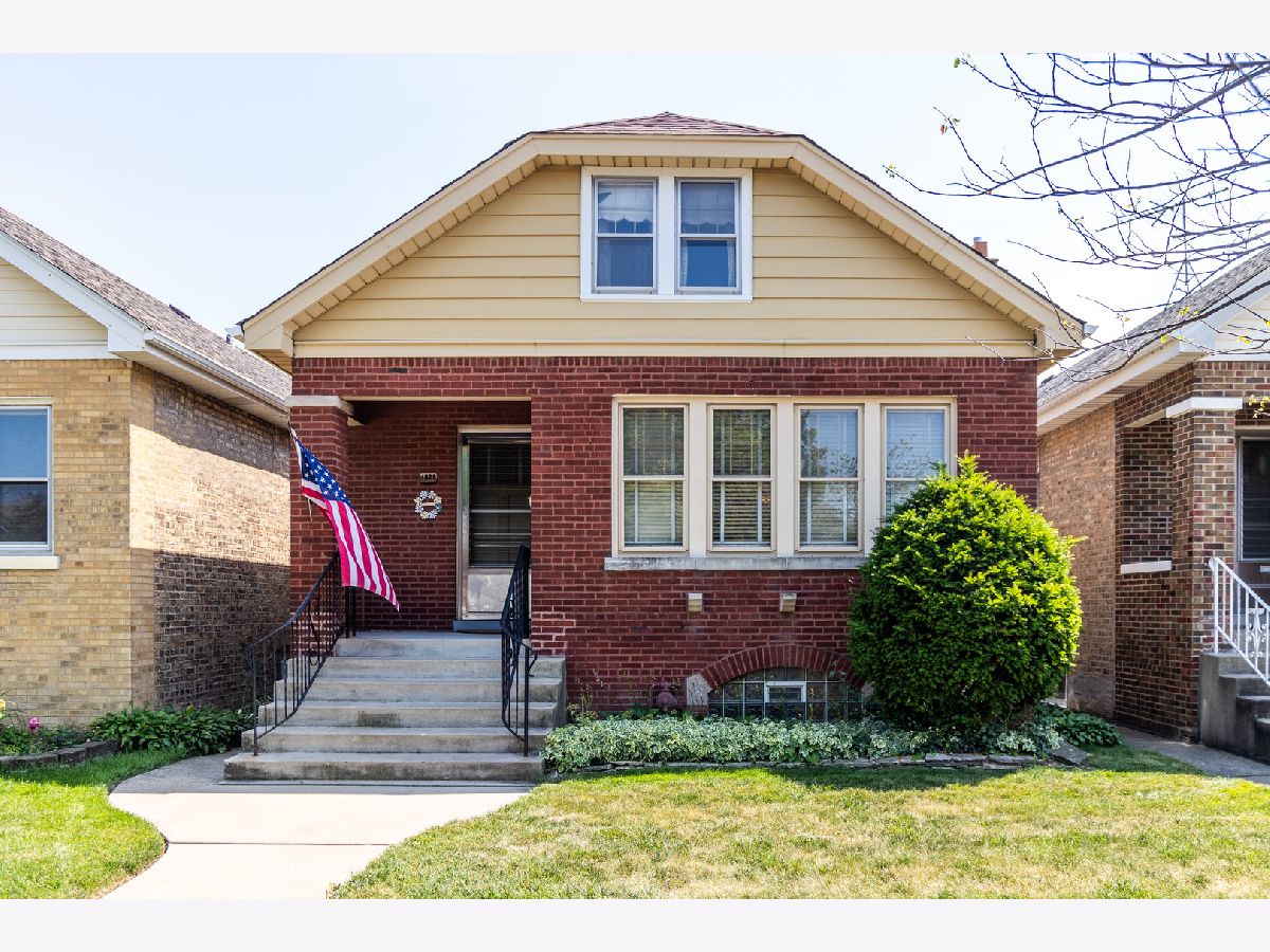  Sold Chicago Illinois, 4829 Strong