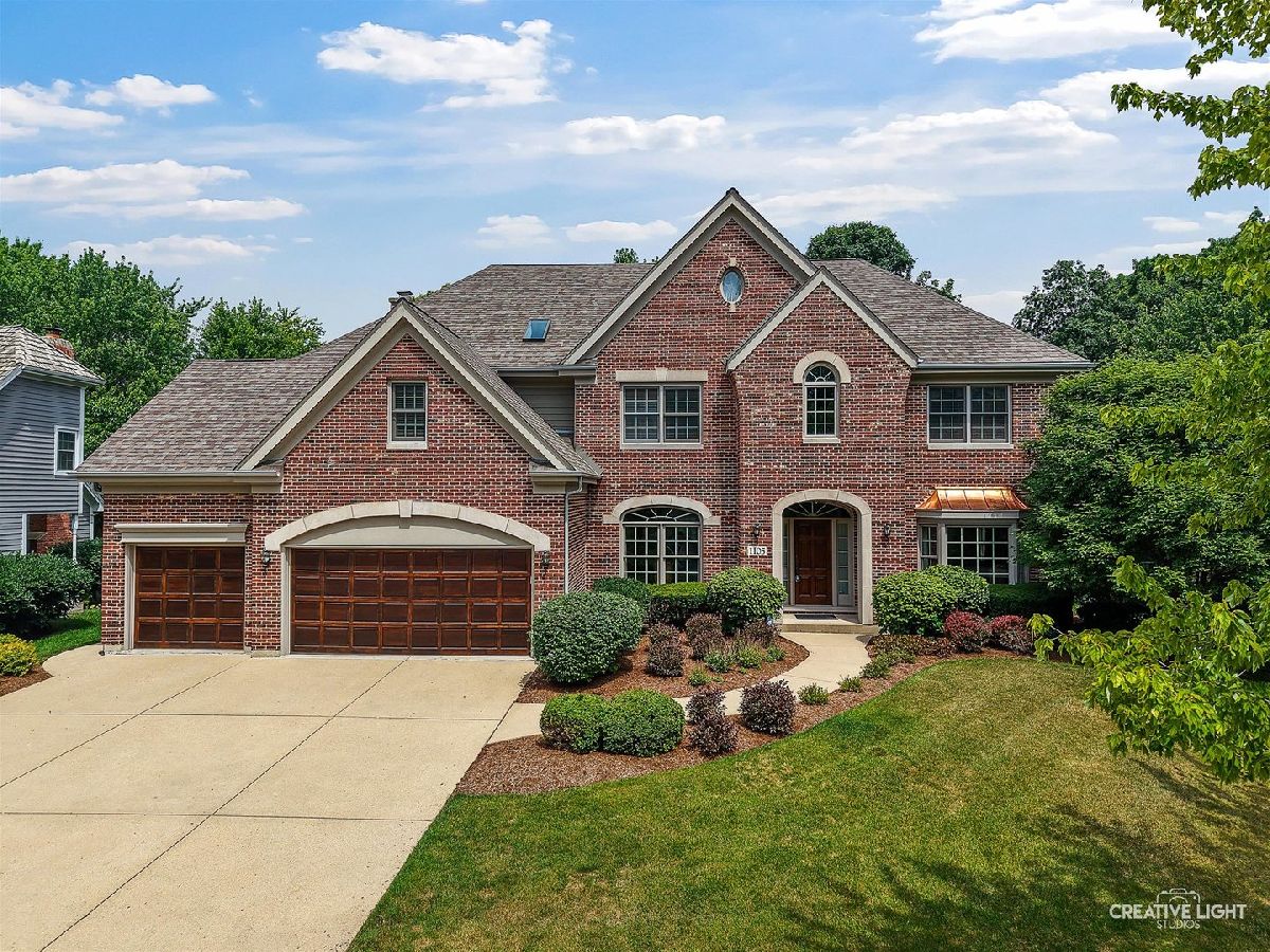  Sold St Charles Illinois, 1105 Thoroughbred