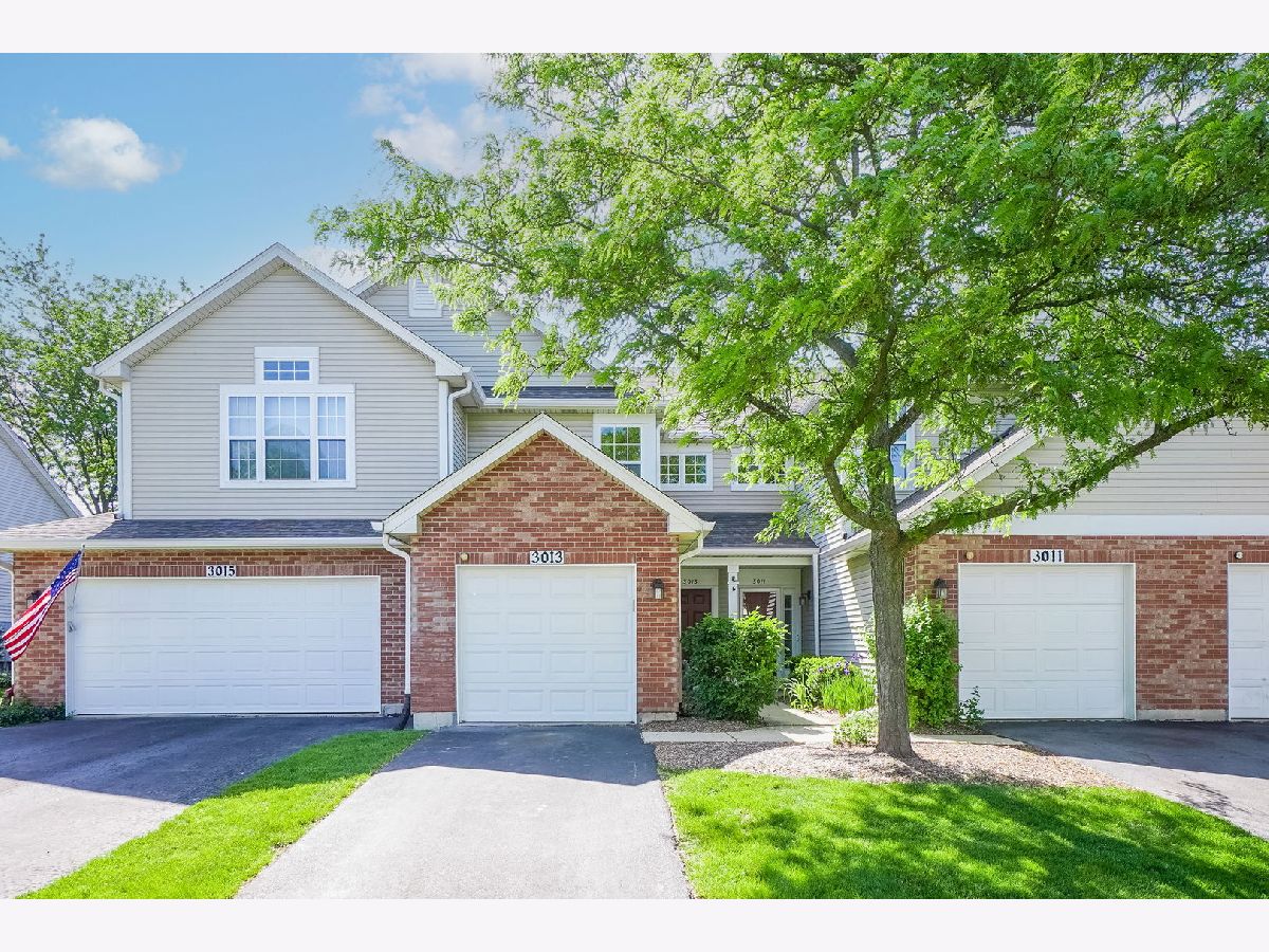 Townhomes & Condos Rented Crosswinds Naperville Illinois, 3013 Kentshire