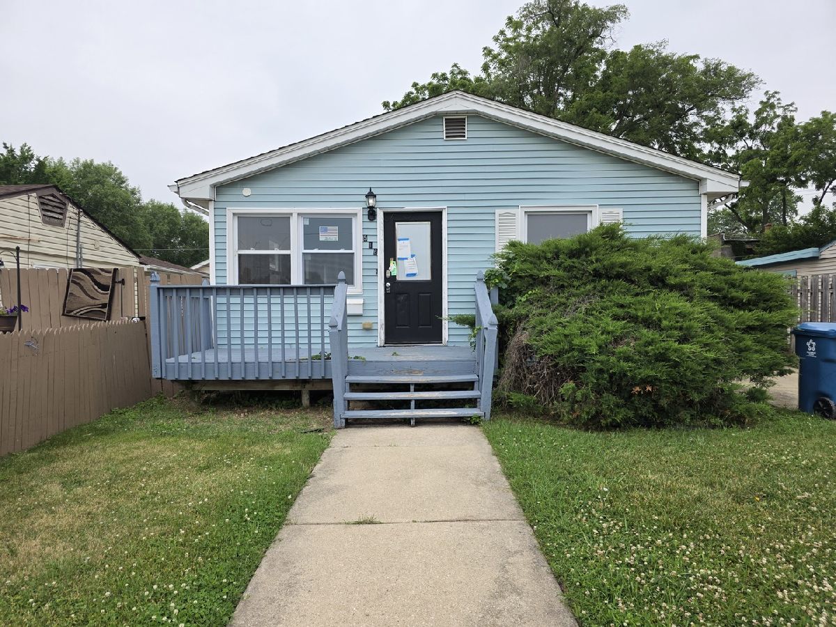  For Sale Aurora Illinois, 516 Lancaster Avenue