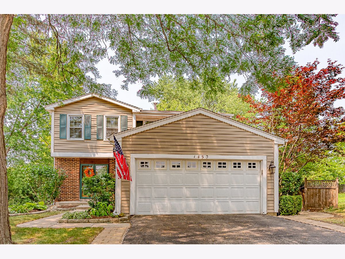  Rented Hoffman Estates Illinois, 1490 Paisley