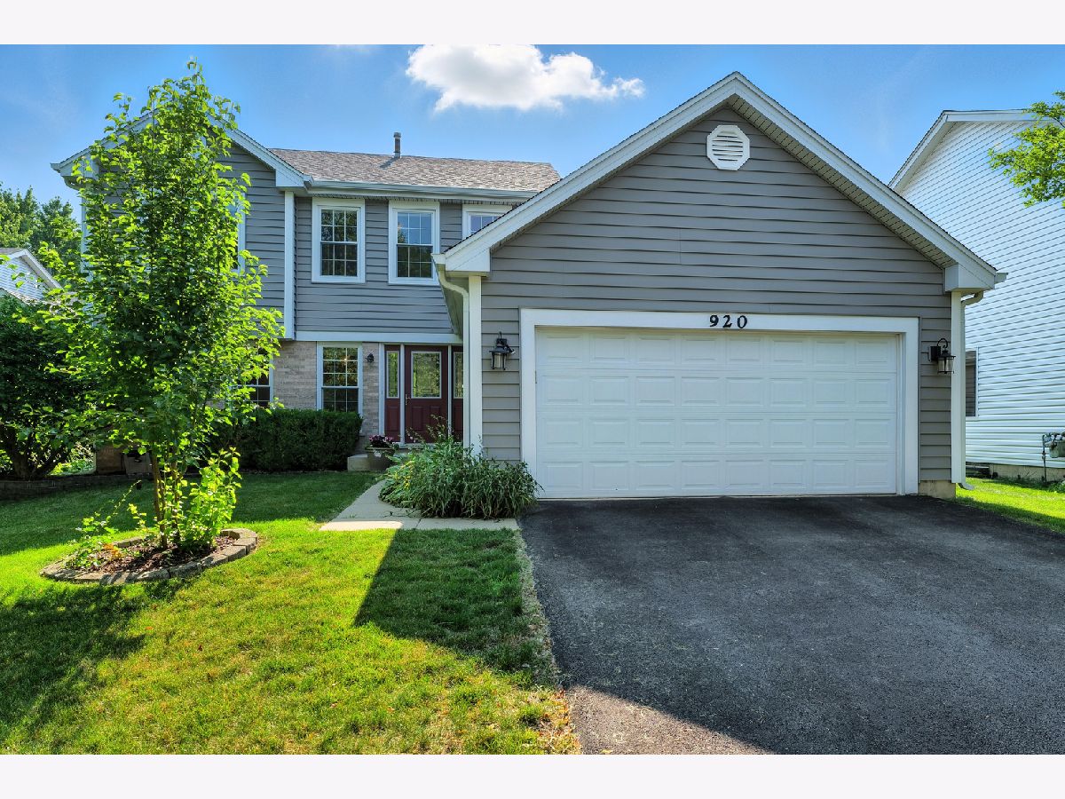 Homes Sold Lakewood Crossing Naperville Illinois, 920 Matthew