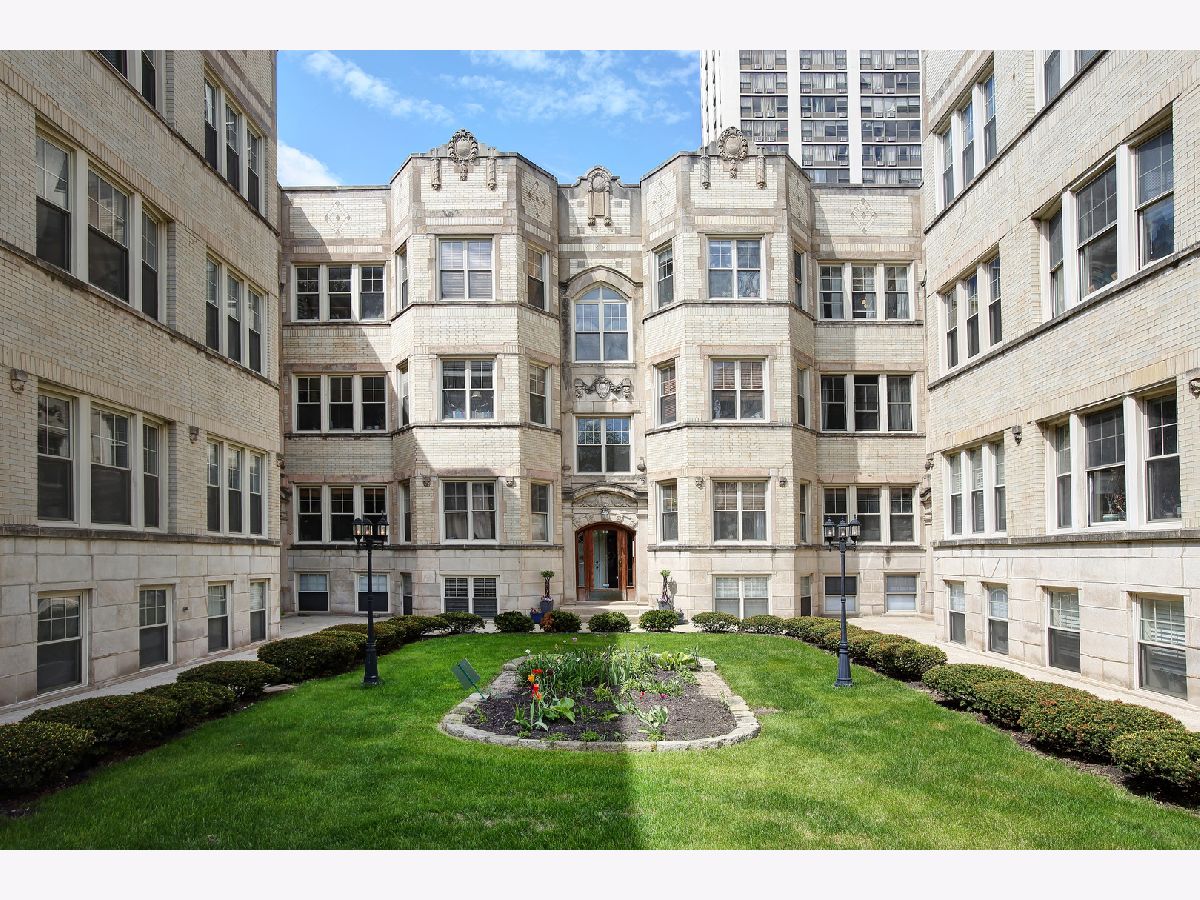  Rented Chicago Illinois, 816 Sunnyside
