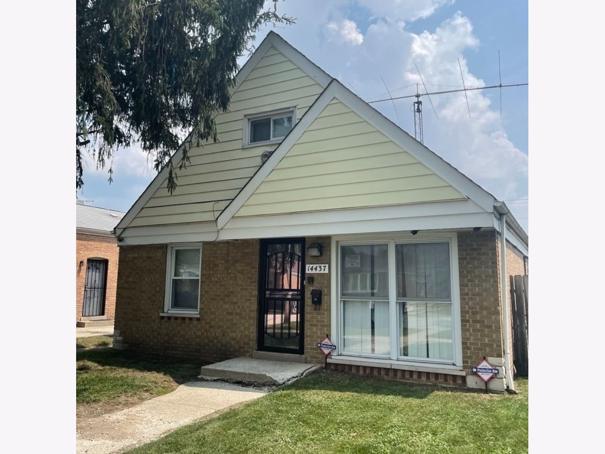  Rented Burnham Illinois, 14437 Hoxie