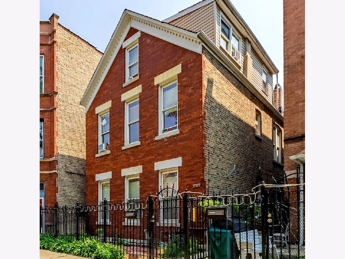 Sold Chicago Illinois, 2327 Trumbull