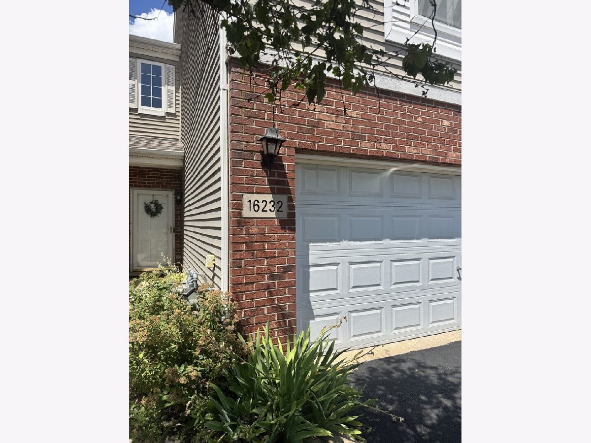  Rented Lockport Illinois, 16232 Golfview