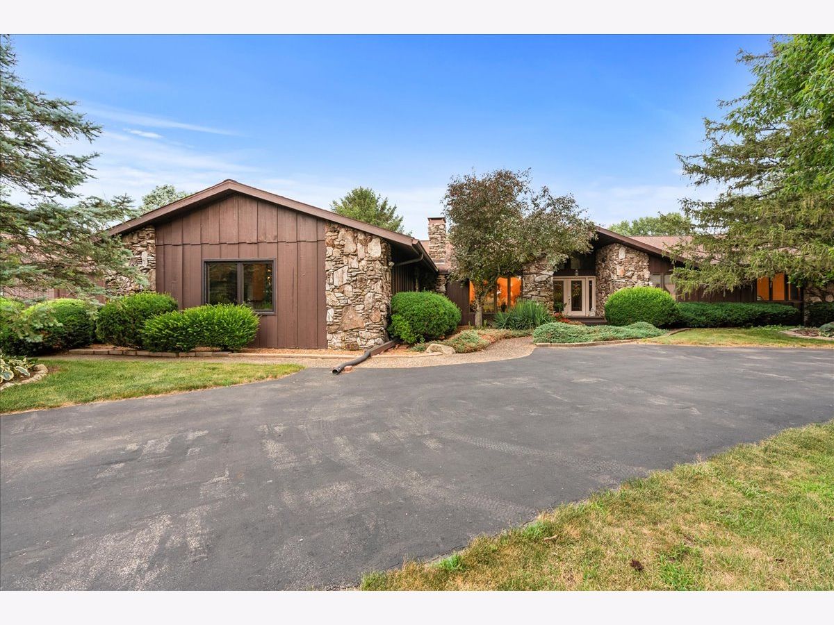  For Sale Downs Illinois, 25316 1100 North Road
