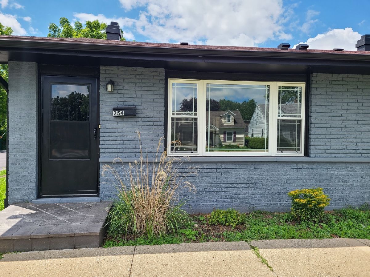  Rented Grayslake Illinois, 254 Slusser